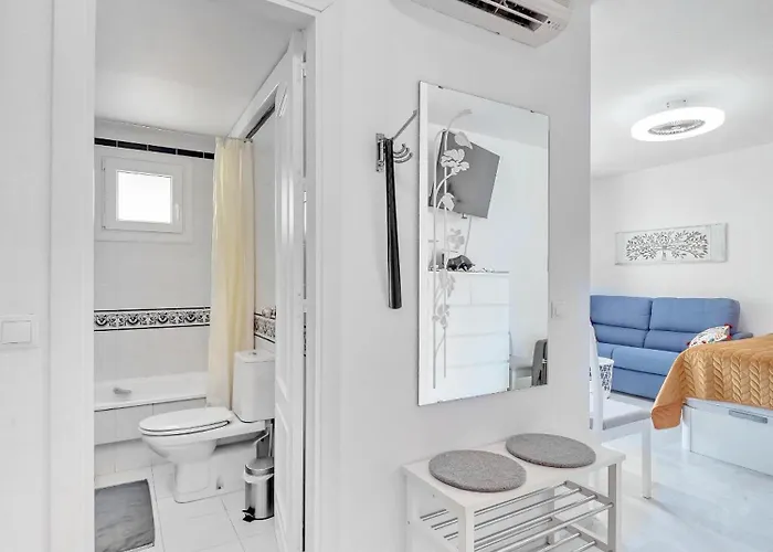 Dona Carlota Living Torremolinos