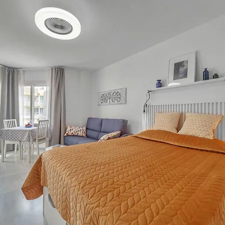 Dona Carlota Living Apartment *